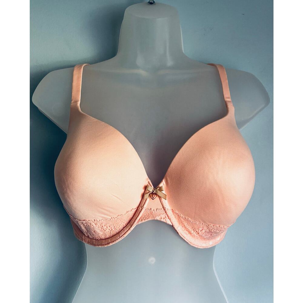 Victoria's Secret Body By Victoria Lined Perfect Coverage Bra Pink 40C